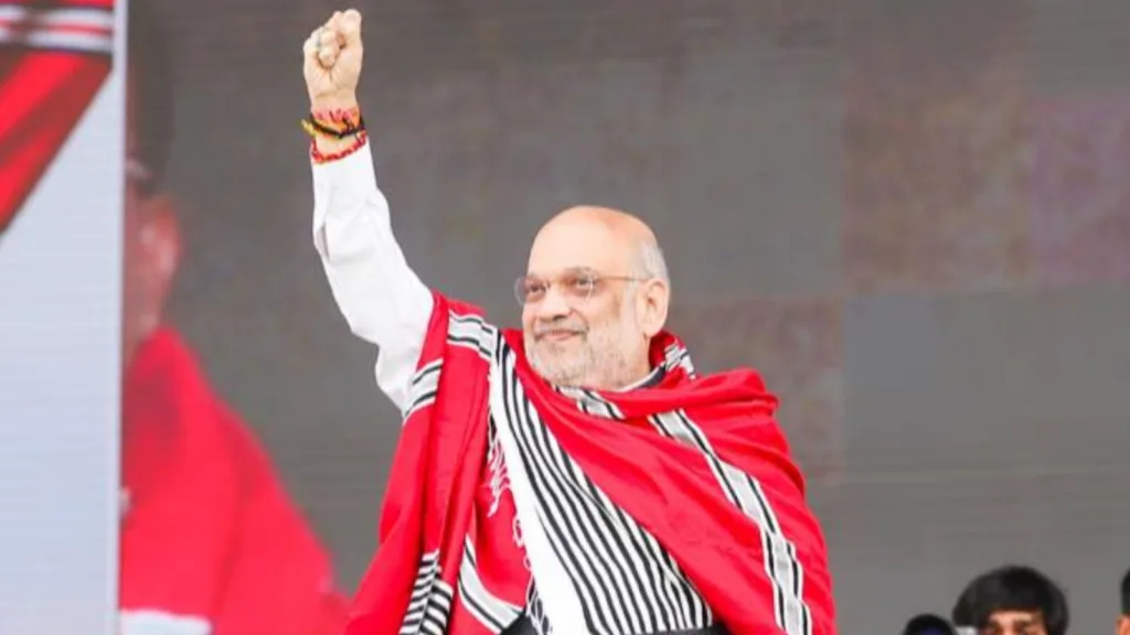 Amit Shah: কেন মোমো সংস্থার মালিক গ্রেপ্তার নয়? আনন্দপুরে আগুনের ঘটনায় তৃণমূলকে নিশানা অমিত শাহ-র 1 Amit Shah