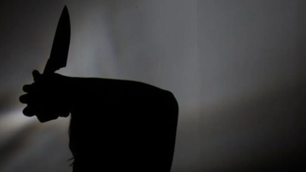 Crime News: নিজেই স্ত্রীকে তুলে দিয়েছিলেন প্রেমিকের হাতে, মানতে না পেরে যা করলেন... 1 Crime News