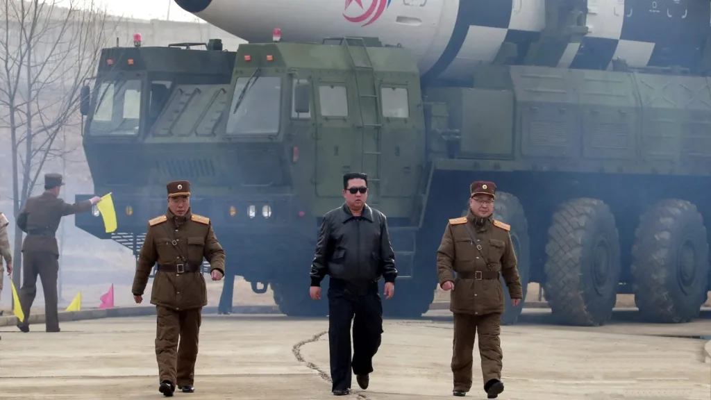 CHINA AND SOUTH KOREA NEWS: বদলে যাচ্ছে মিত্রতার মানচিত্র, চিন ও দক্ষিণ কোরিয়ার নয়া রসায়নে ক্ষুব্ধ উত্তর কোরিয়া,পরিবর্তে মিসাইল উৎক্ষেপণ 1 kim jong un