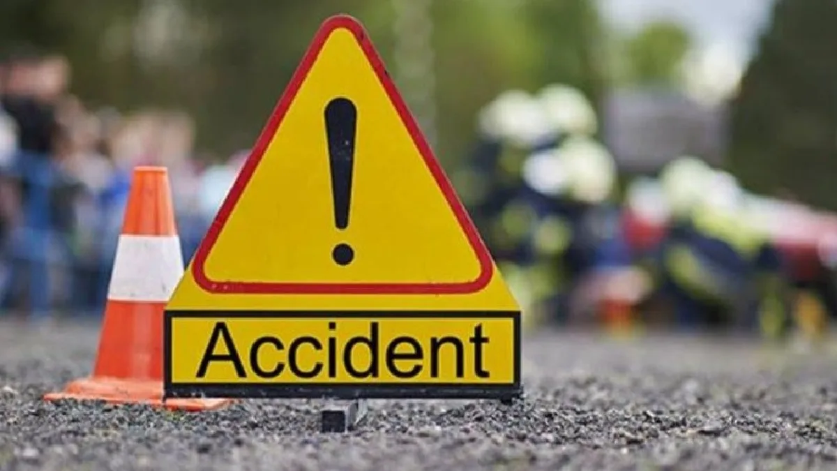 Mathura Road Accident