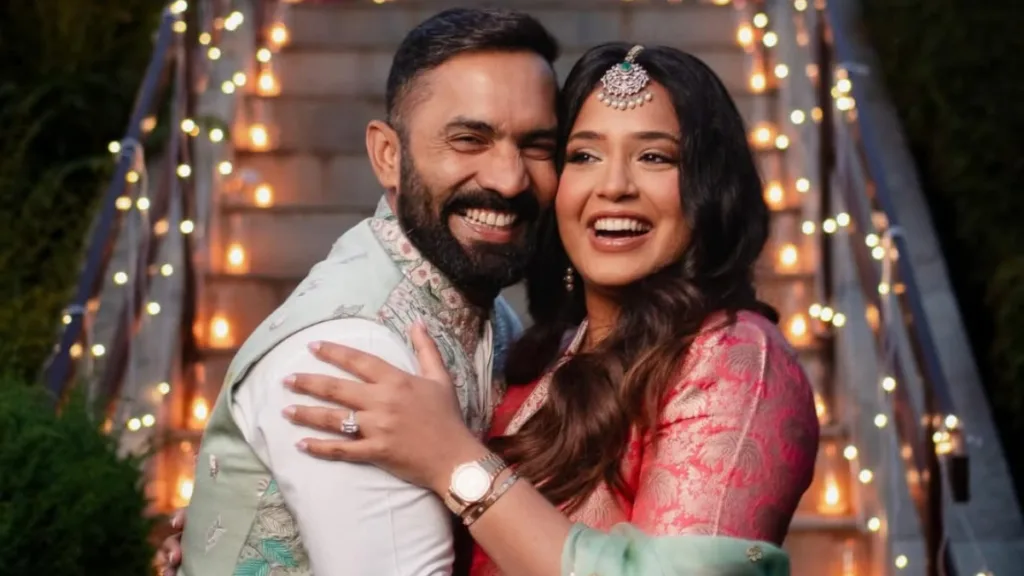 Dinesh Kartik : ফের বাবা হলেন দীনেশ কার্তিক, যমজ পুত্রের পর এবার কন্যা সন্তান 1 Dinesh Kartik