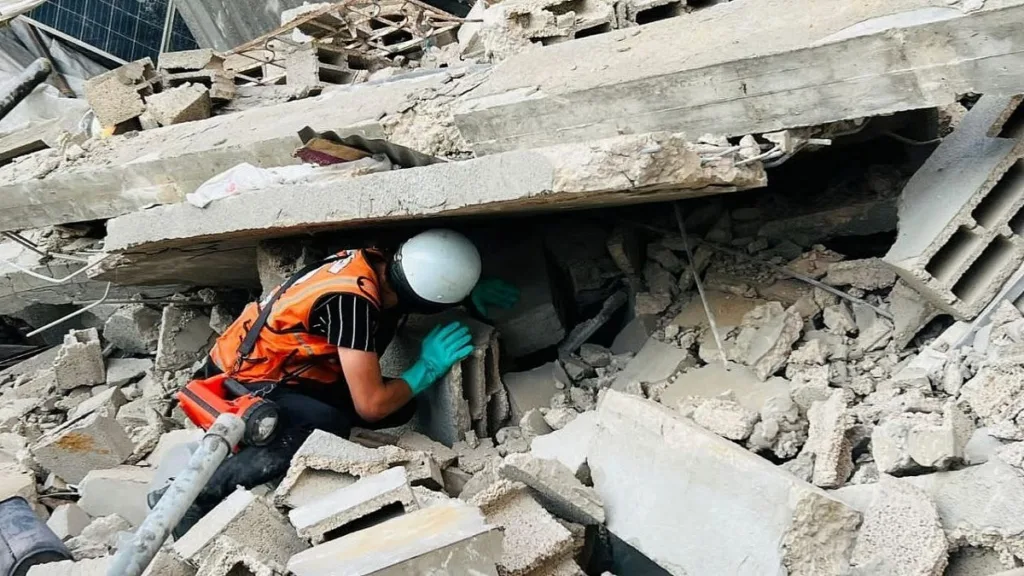 US Iran War: পশ্চিম এশিয়ার সংঘাতে ছায়া ভারতের পরিবারে, রিয়াদে নিহত এক ভারতীয় শ্রমিক 1 US Iran War