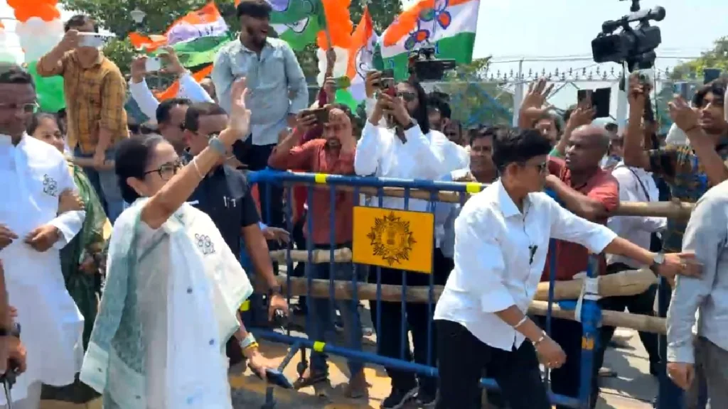 Mamata Banerjee Nomination 1