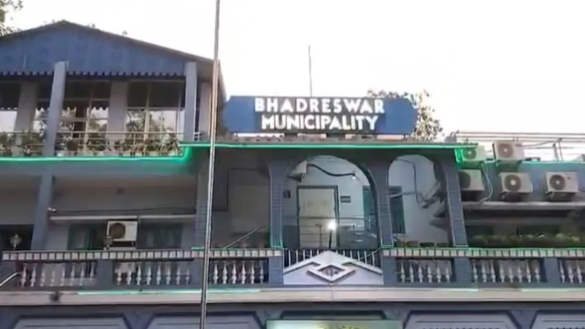Bhadreshwar Municipality