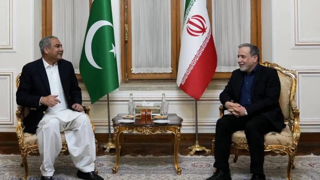 Pakistan As Mediator
