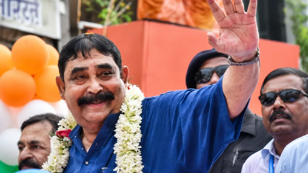 হাত শিবিরের দরাজ প্রশংসা, কংগ্রেসে যাচ্ছেন অনুব্রত মণ্ডল? 1 Anubrata Mondal 1