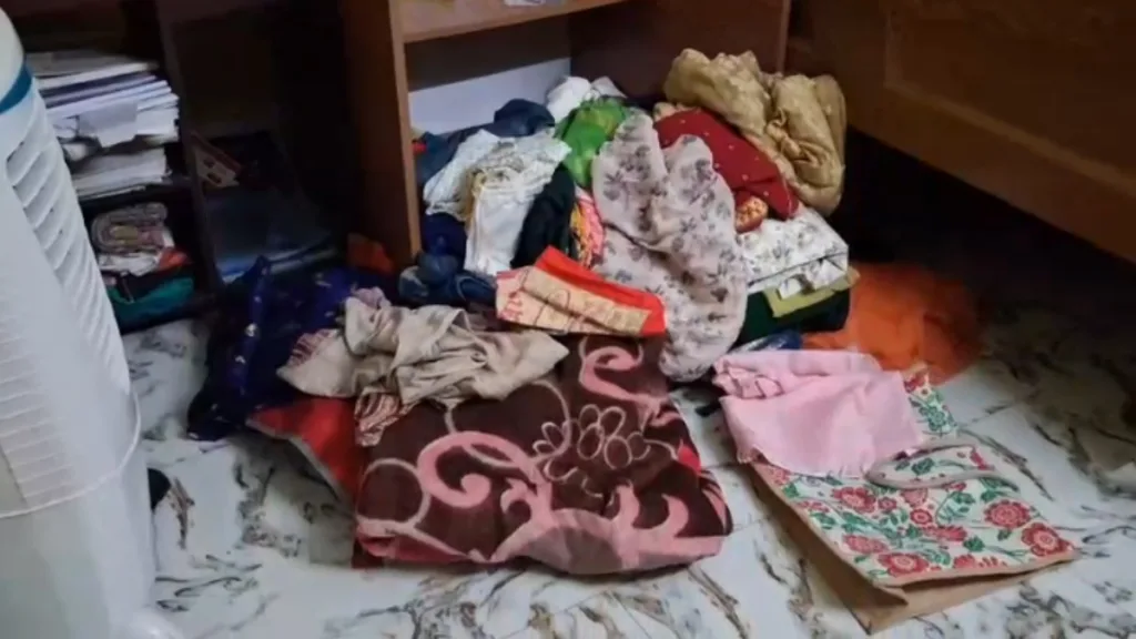 Daring theft