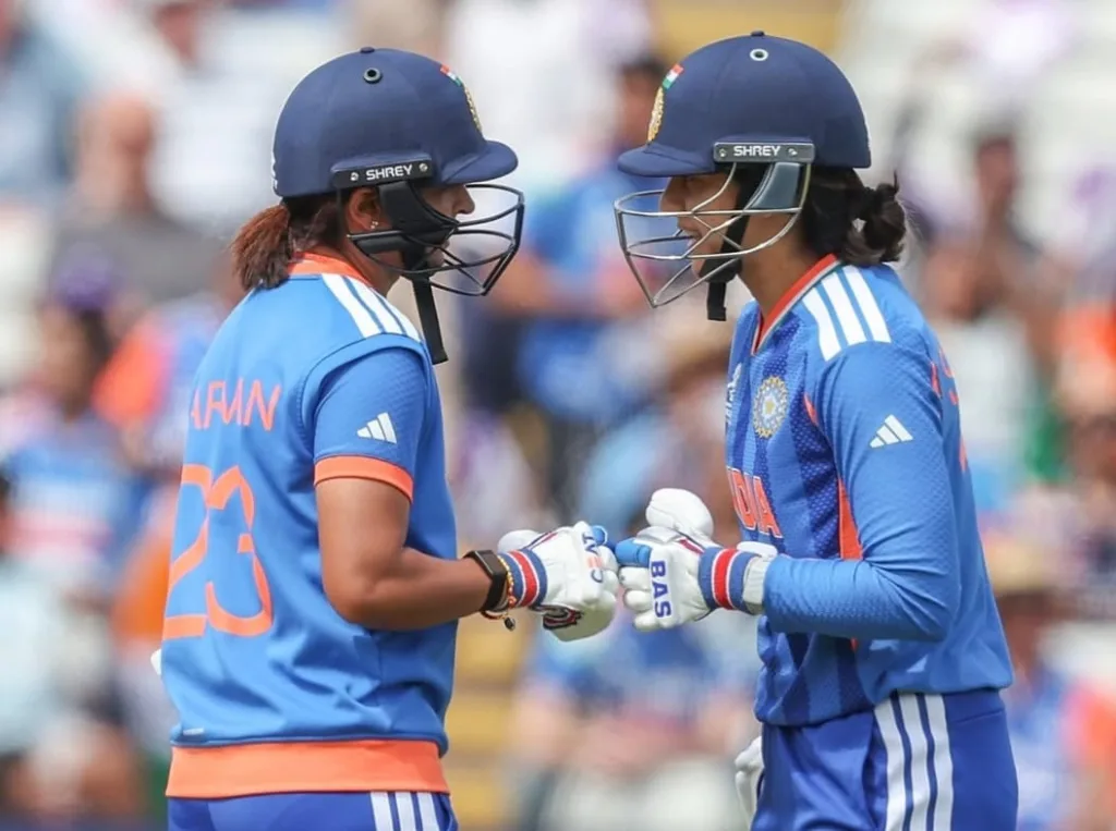 মন্ধানার ব্যাট, দীপ্তির ঘূর্ণি—পাকিস্তানকে উড়িয়ে বিশ্বকাপ শুরু ভারতের 1 India vs Pakistan 1