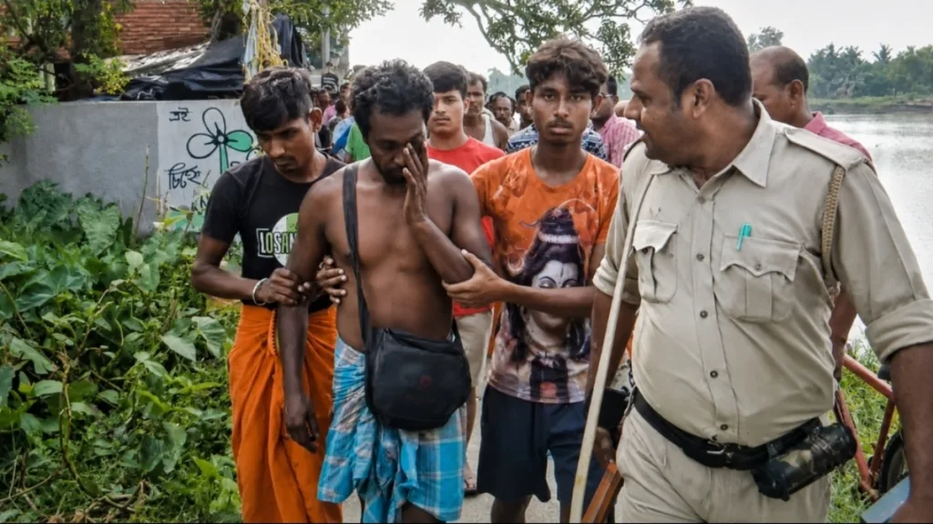 Sonarpur Fish Theft