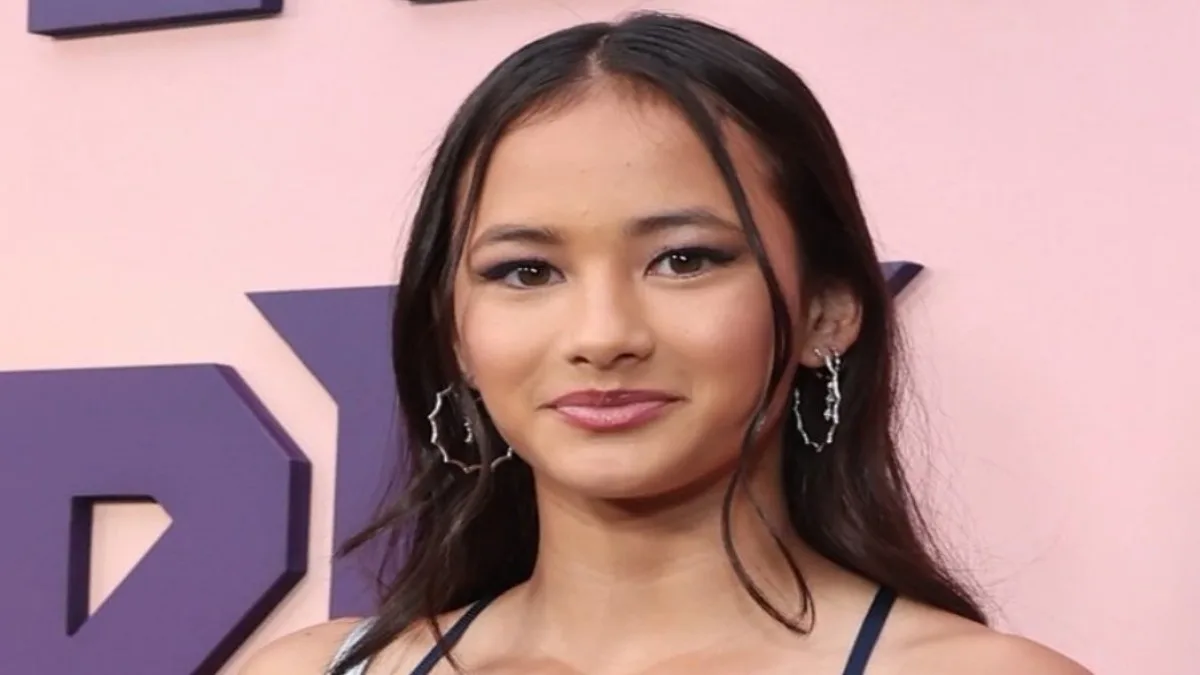 Actress Kaylee Hottle Died
