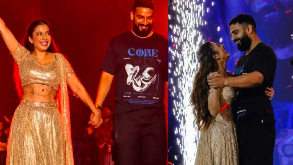 কনসার্টের মঞ্চেই বাগদানের ঘোষণা, অনুরাগীদের সঙ্গে জীবনসঙ্গীকে পরিচয় করালেন ধুরন্ধর খ্যাত গায়িকা 1 Jasmine Sandals Engagement