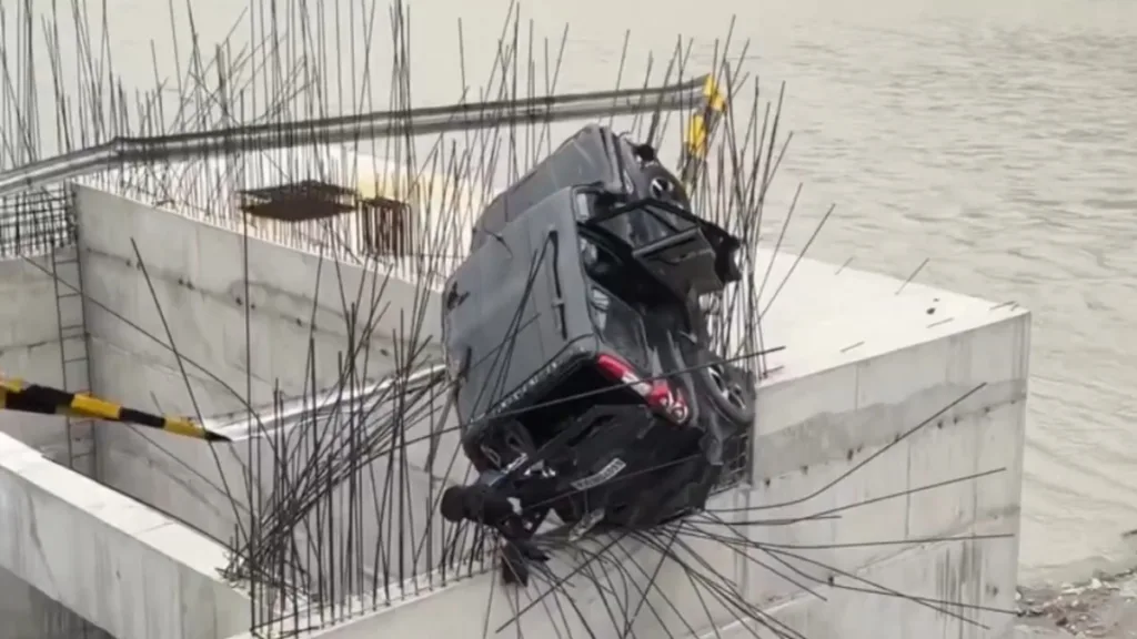 Scorpio Accident