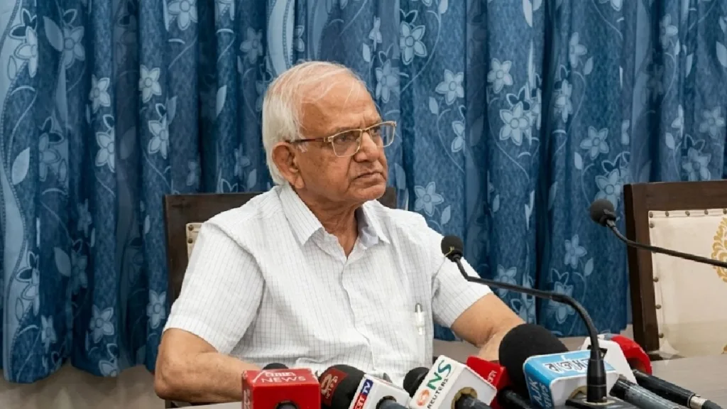 বারুইপুর থেকে অভিষেক ইস্যু, একাধিক বিতর্কে বিজেপিকে নিশানা শোভনদেবের 1 Sovandeb Chattopadhyay