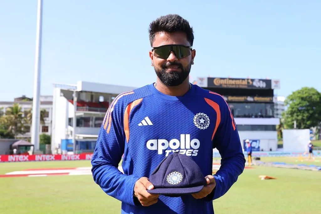 টস জিতে ব্যাট, ৪৫-এ জয়সওয়ালও আউট; রাহুলের পর কলম্বোয় জোড়া ধাক্কা গিলদের 1 India vs Sri Lanka 1024x682 1
