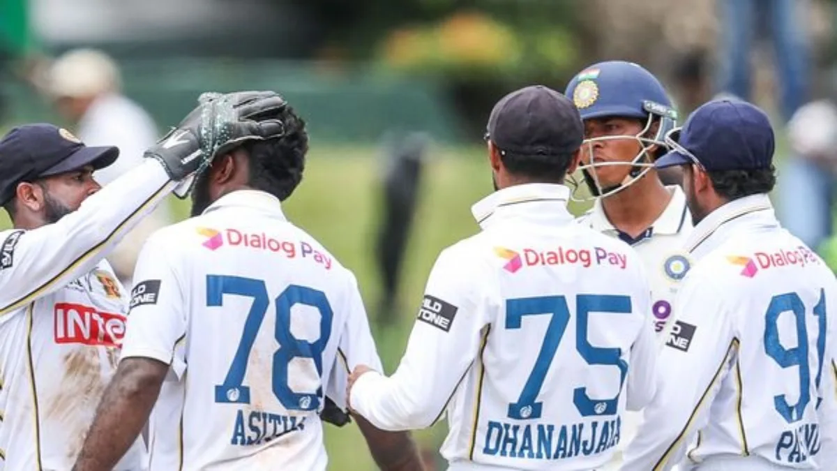 Hindustan News Point | State, National, Sports, Utility News 33 Jaiswal Fernando Clash