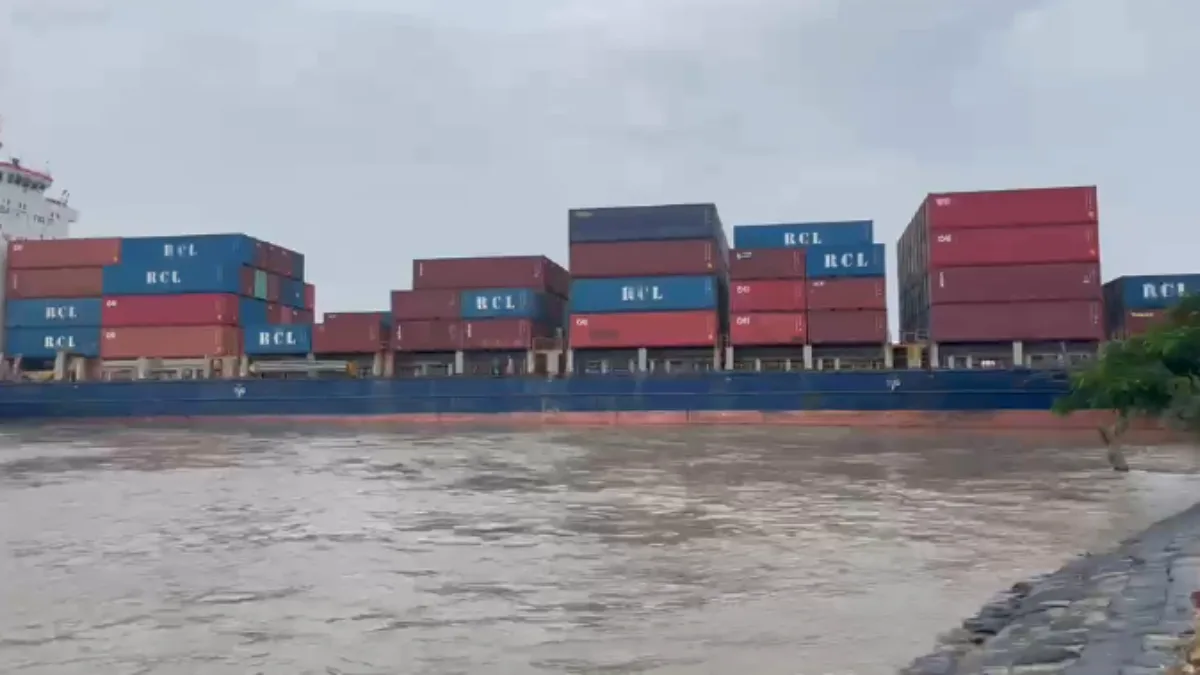 ship accident