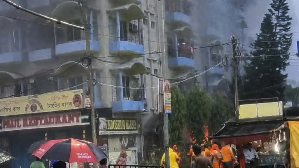 tarapith hotel fire