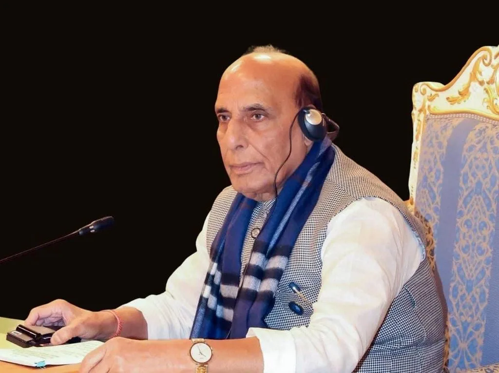 পাকিস্তানের উপপ্রধানমন্ত্রীর সামনেই রাজনাথের হুঁশিয়ারি, সন্ত্রাসবাদ নিয়ে কী বললেন ভারতের প্রতিরক্ষামন্ত্রী? 1 Rajnath Singh 1